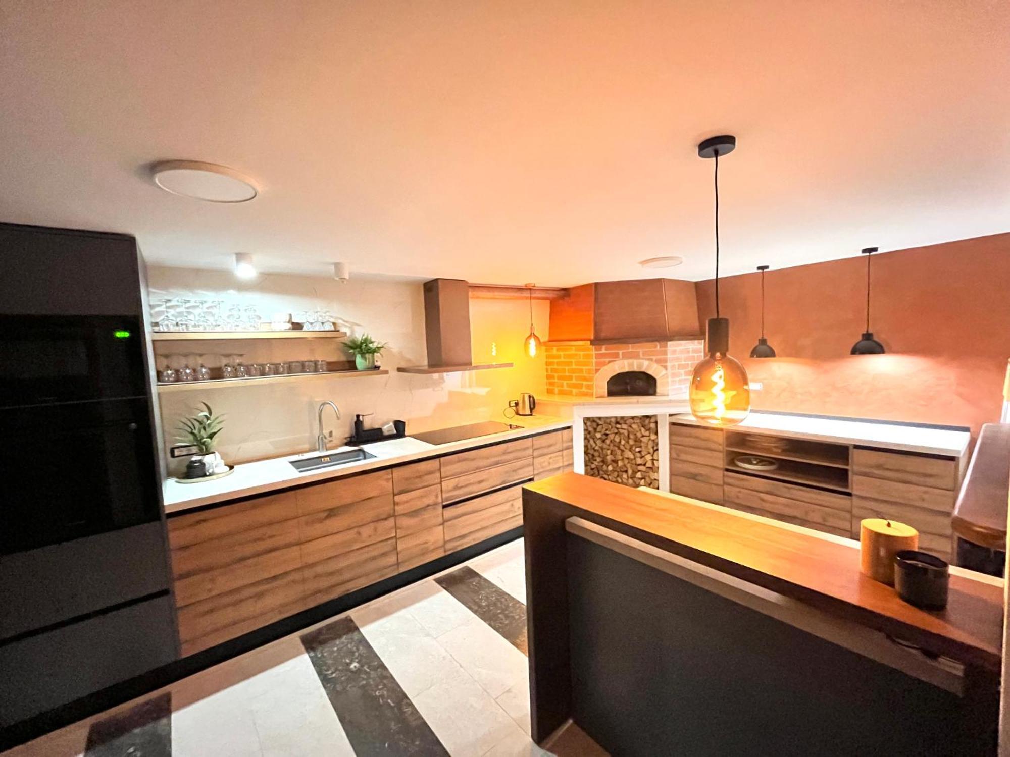 טרוגיר Villa Verandah מראה חיצוני תמונה