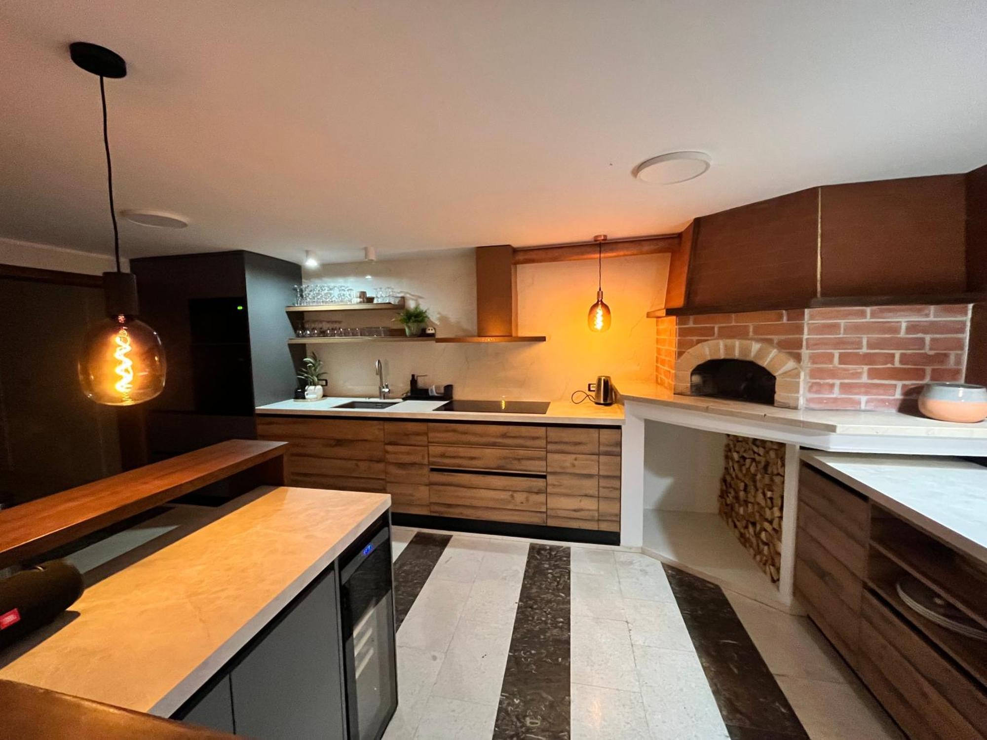טרוגיר Villa Verandah מראה חיצוני תמונה